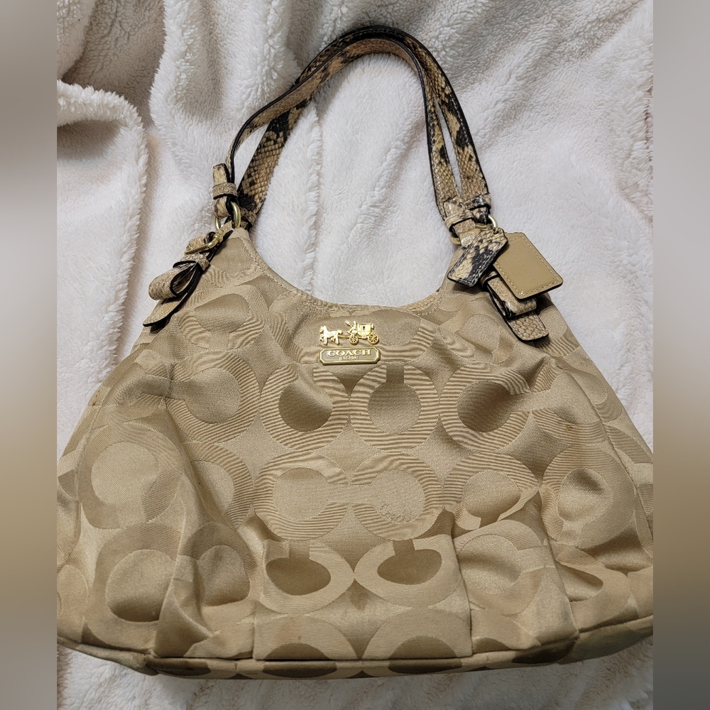 COACH Madison Op Art Sateen Maggie Shoulder Bag